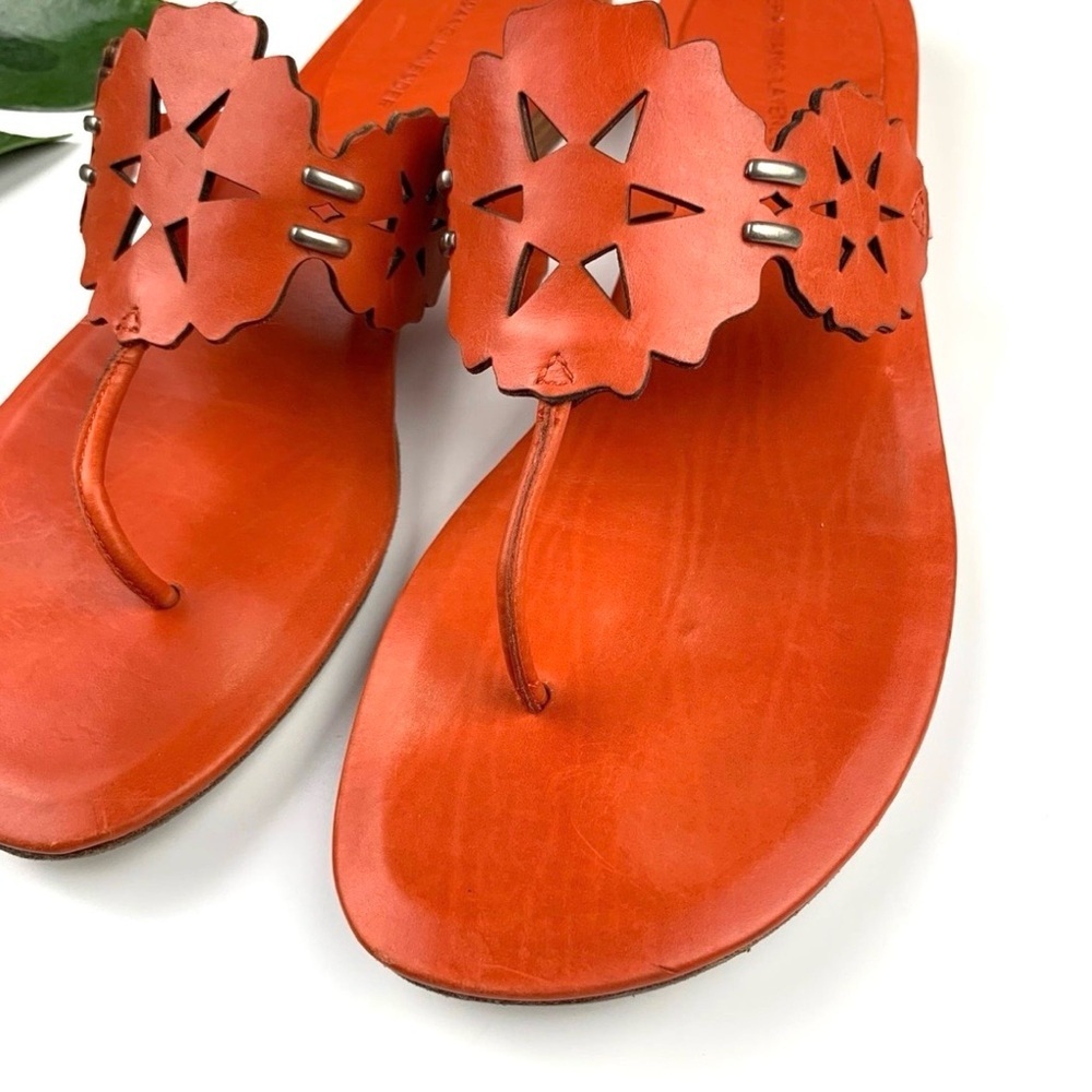 VERA WANG Lavender
Sandals Orange Leather
Thong Laser Cut - Picture 3 of 8